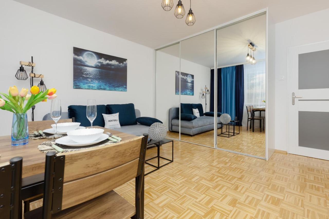 Family Apartment Bogatynska Bemowo By Noclegi Renters Варшава Экстерьер фото